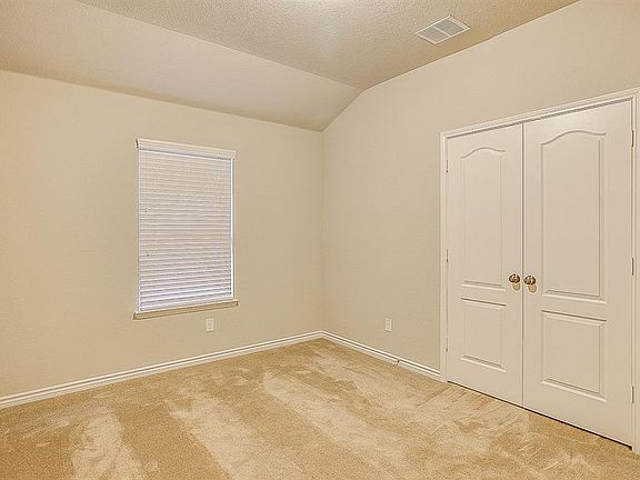 5th image of 2113 Megan Creek Dr