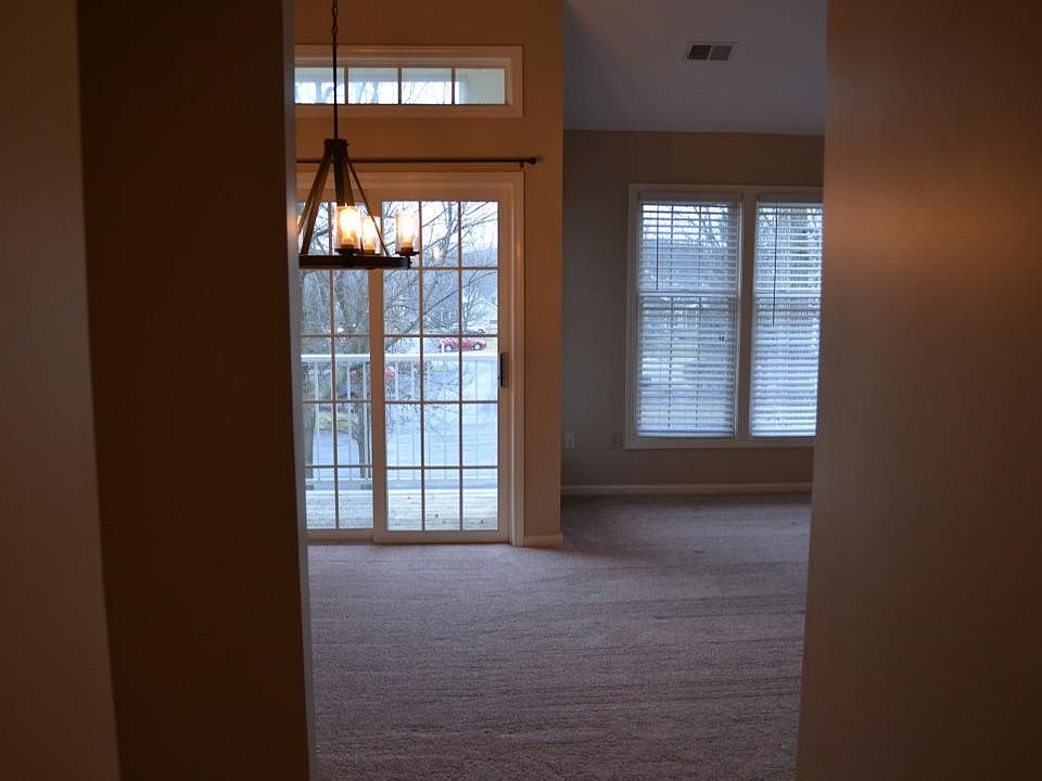 1st image of 1101 Greymoor Way