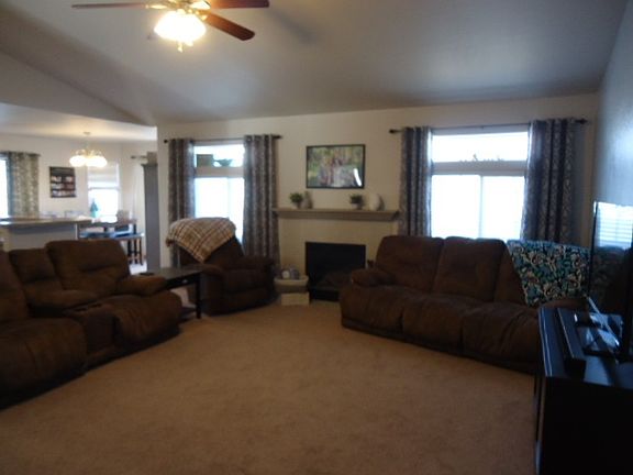 3rd image of 3211 Brickyard Ave