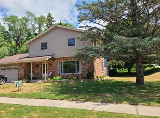 406 Amanda St, Burlington, WI