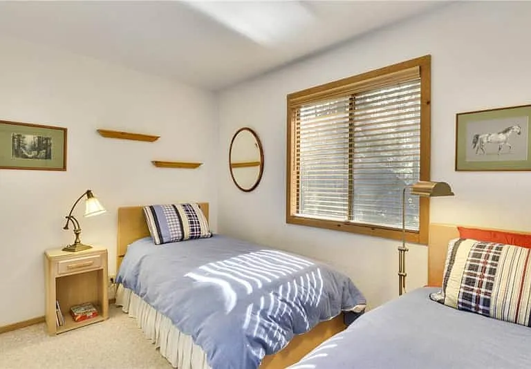10009 Lausanne Way — Photo 14