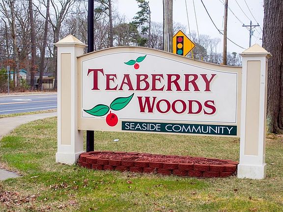2nd image of 37634 Teaberry Cir
