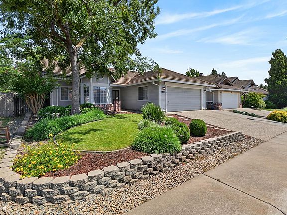 2nd image of 9475 Madrid Way