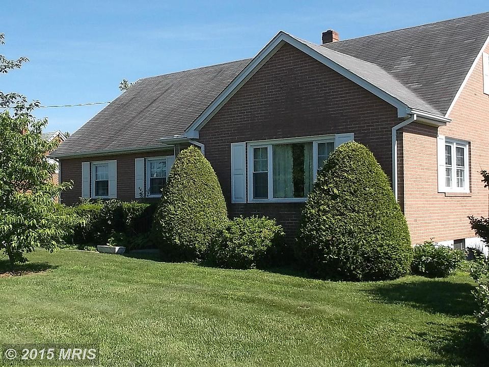 1st image of 1582 Senseny Rd