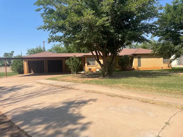 309 S Avenue D, Olton, TX 79064