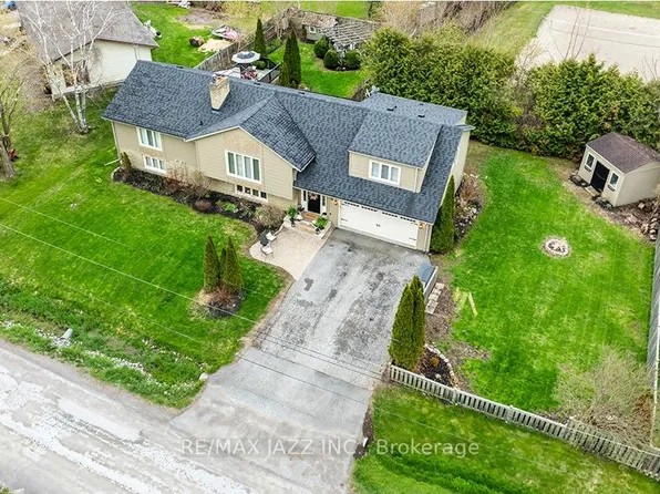 56 Centre St, Scugog, ON L0B 1E0