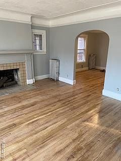 1st image of 4324 W Buena Vista St