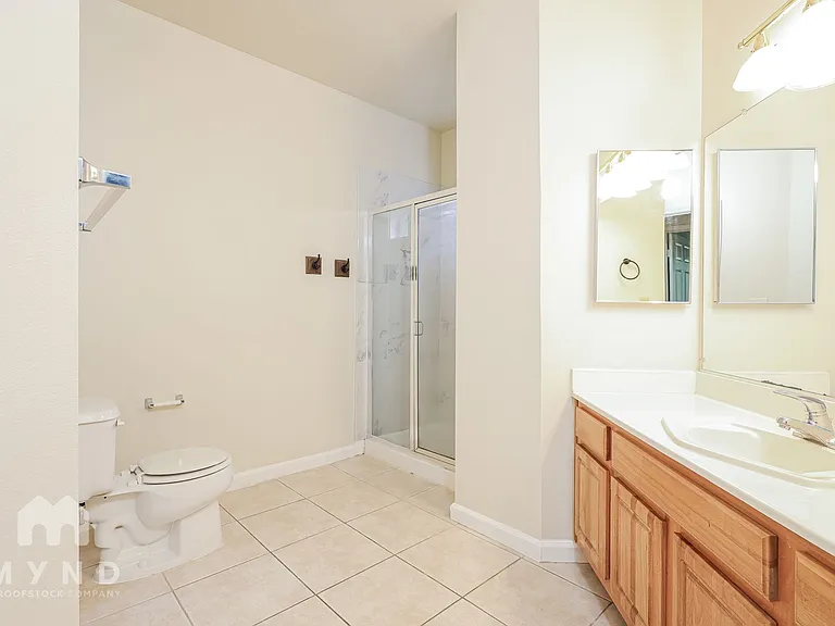 900 S Meadows Pkwy #822 — Photo 11