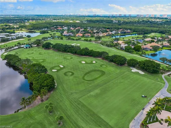 9296 Troon Lakes DR, NAPLES, FL 34109