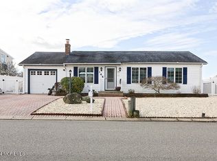 144 Anita Dr, Manahawkin, NJ 08050