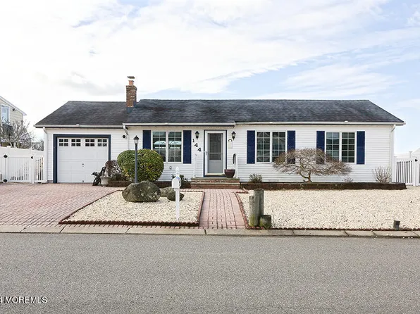 144 Anita Drive, Manahawkin, NJ 08050