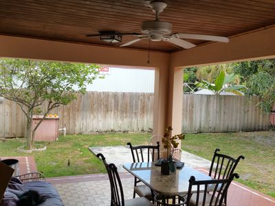 372 W 43rd St, Hialeah, FL, 33012