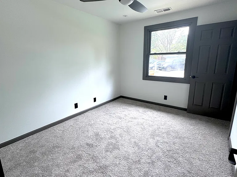 616 Tuscarora Ct #A — Photo 6