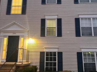 104 Fort Evans Rd SE APT F, Leesburg, VA 20175