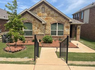 5828 Fir Tree Ln, Fort Worth, TX 76123