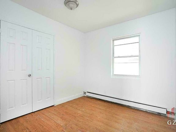 5th image of 3 Sixteen Beach St #1-84