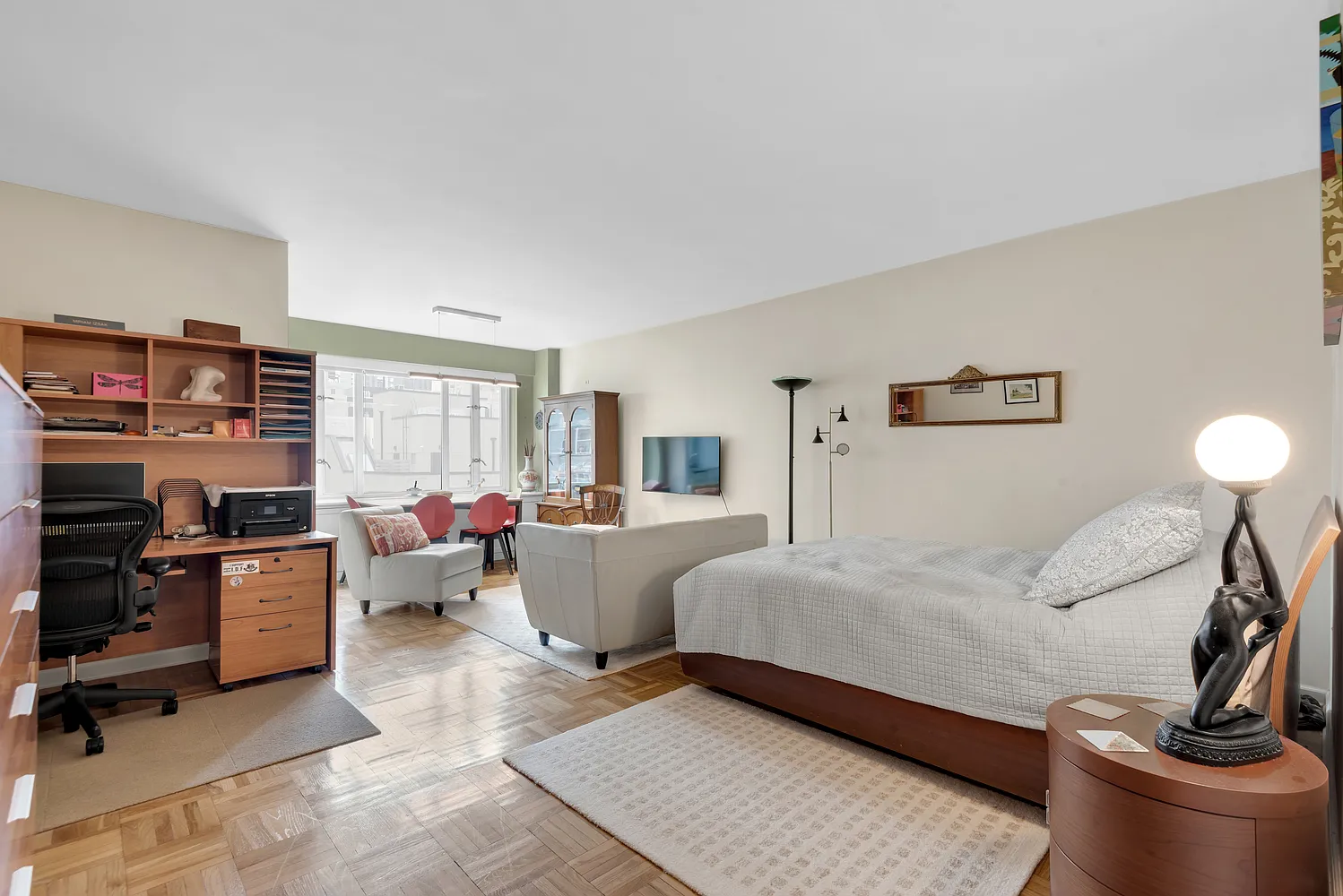 166 East 63rd Street — Photo 1