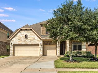 303 W Fork Dr, League City, TX 77573