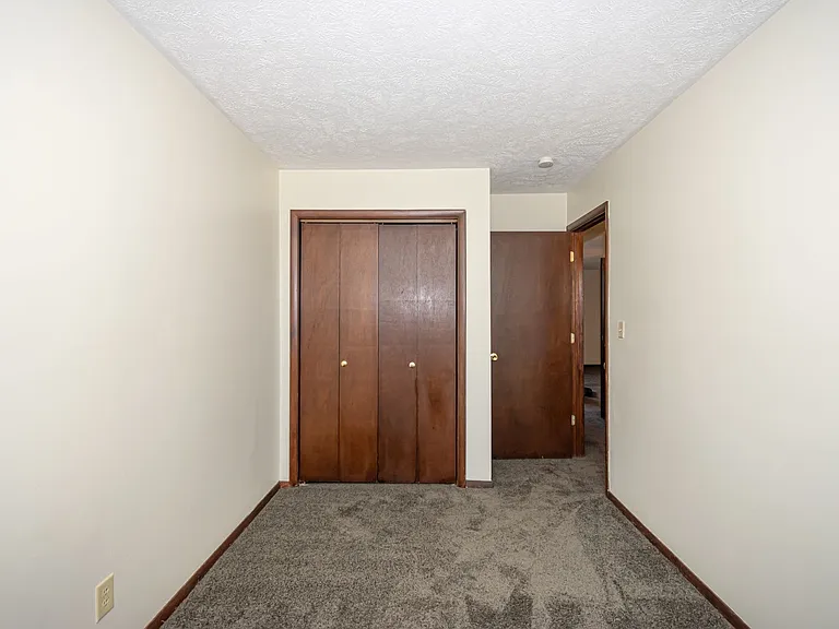 712 Arcadia Dr — Photo 30