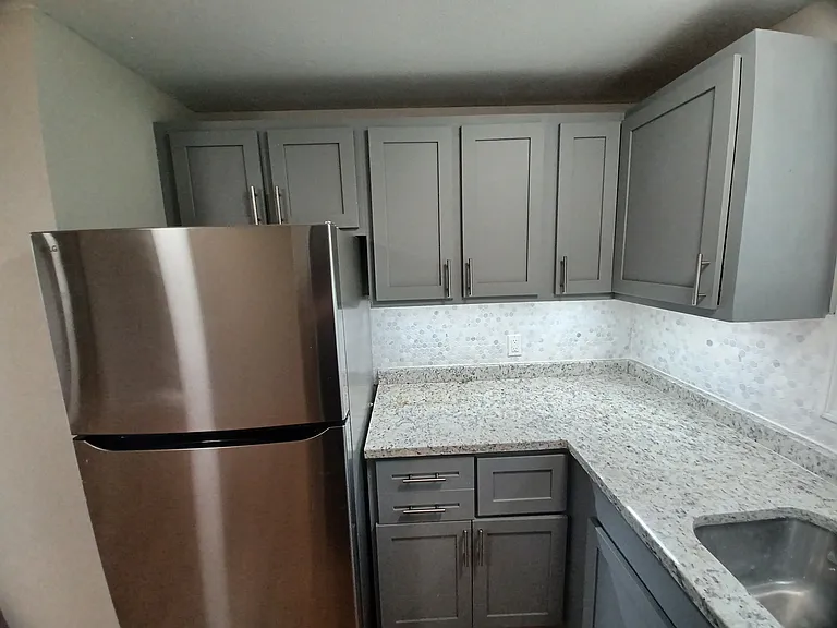 236 Maple St — Photo 2