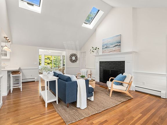 2nd image of 67 Forest Hills Rd