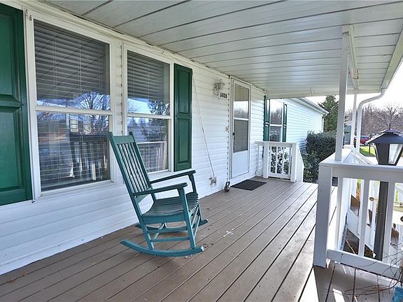 3rd image of 6406 Whispering Woods Dr