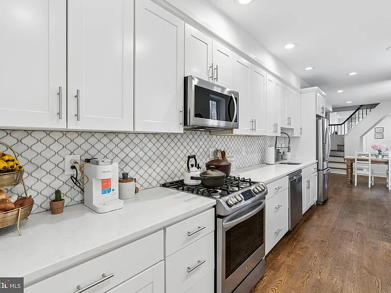 1228 Patapsco St — Photo 4