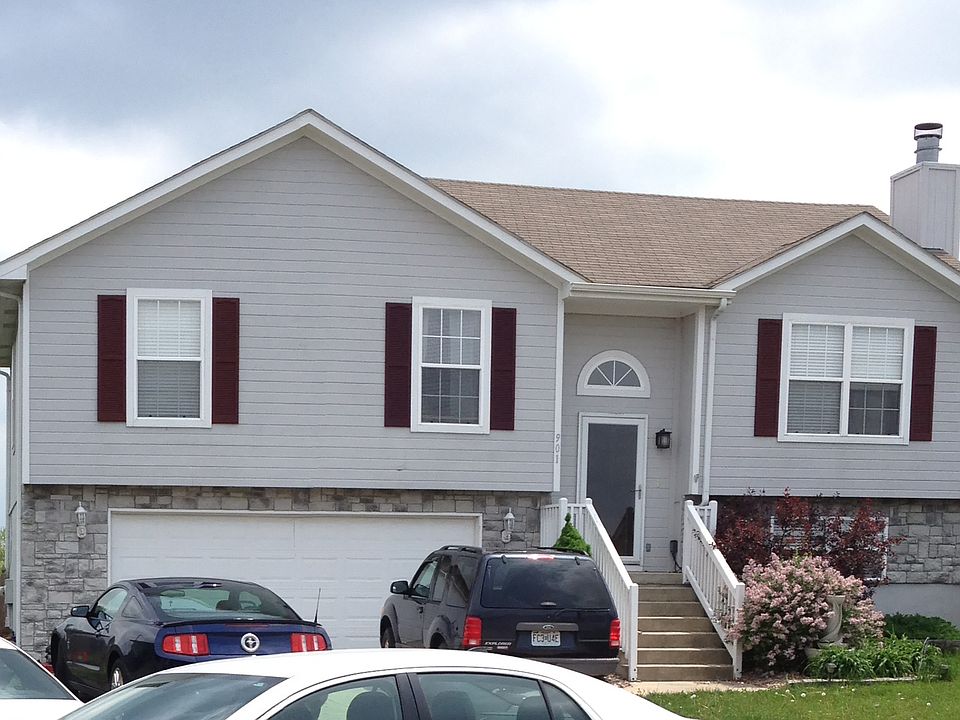 1st image of 901 SW Abar Dr