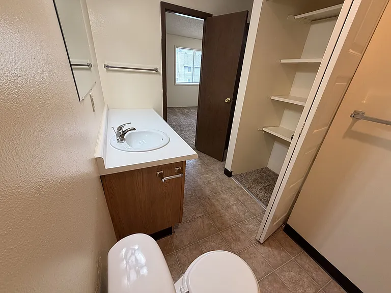Winding Hills Apartments — Photo 94