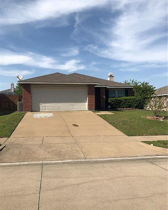 1st image of 937 Medina Dr