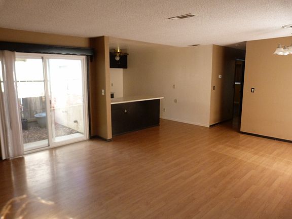 2nd image of 1494 Pajaro Ave APT 6