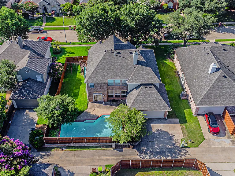 2425 Kittyhawk Dr — Photo 34