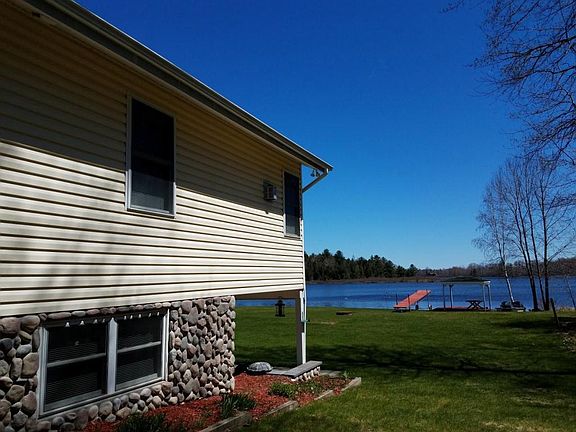 3rd image of 33530 W Birch Shores Dr
