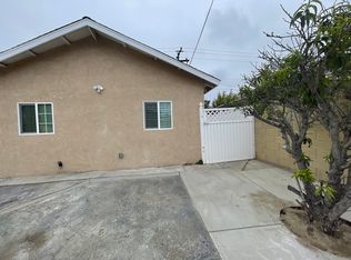 7486 Comanche Dr UNIT B-1/2, Buena Park, CA 90620
