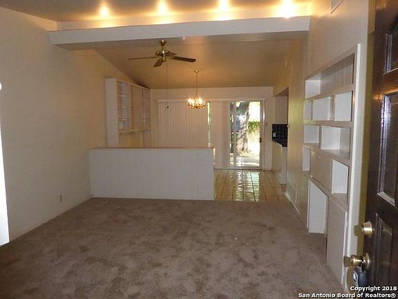 3rd image of 703 Oblate Dr