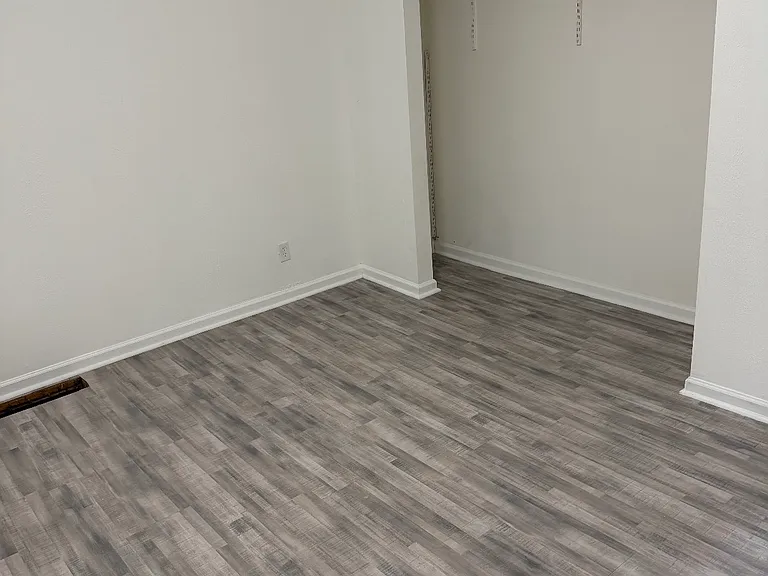 1800 Grandview Ave #3 — Photo 3