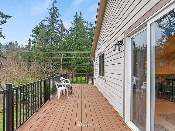 3rd image of 771 W Vista Drive