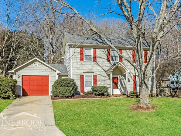 6322 Cardinal Wood Dr, Greensboro, NC 27410