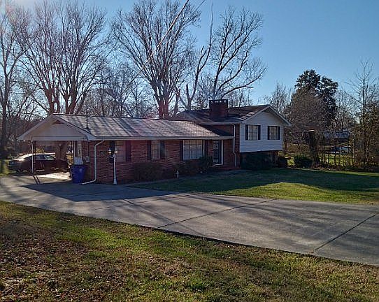 2nd image of 2100 Peerless Rd NW