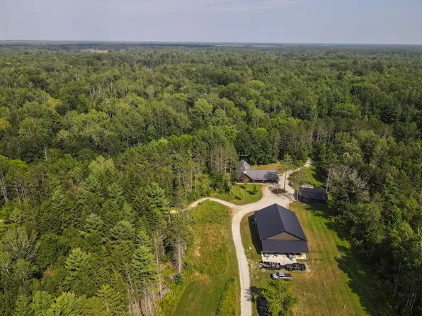 1609 S Sage Lake Rd, Hale, MI 48739