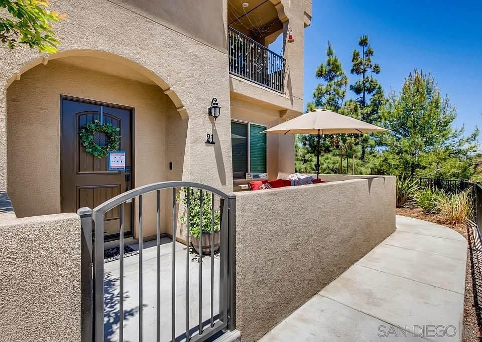 1st image of 1572 Fortaleza Way #21