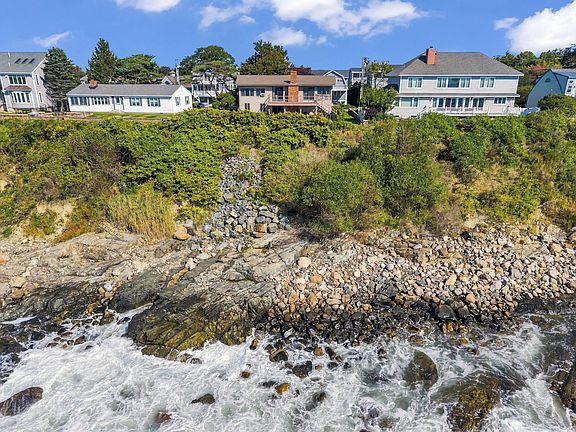 2nd image of 59 Nubble Road