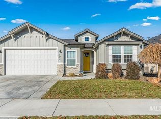 102 W Woodward St, Meridian, ID 83646