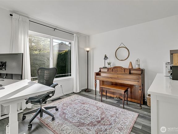 5th image of 12923 170th Street Ct E