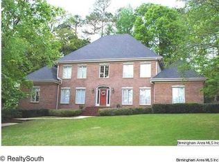 2289 Tanglewood Brook Ln, Vestavia, AL 35243