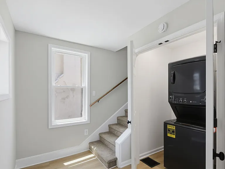 837 Virginia Ave — Photo 20