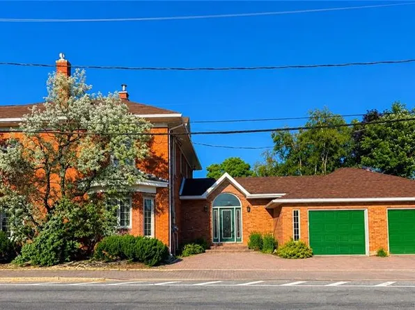 102 Saint George St, Bathurst, NB E2A 1B5