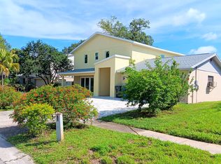 6745 Twelve Oaks Blvd, Tampa, FL 33634