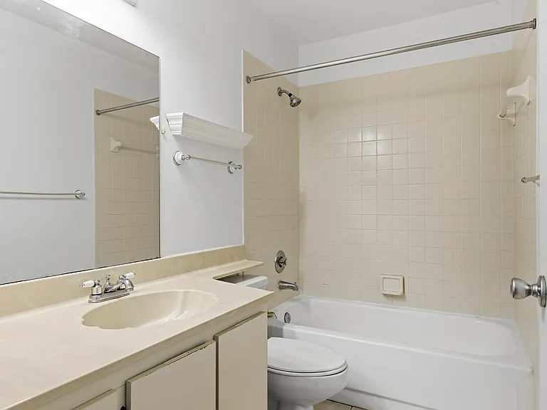 6375 Riverwalk Ln #4 — Photo 19