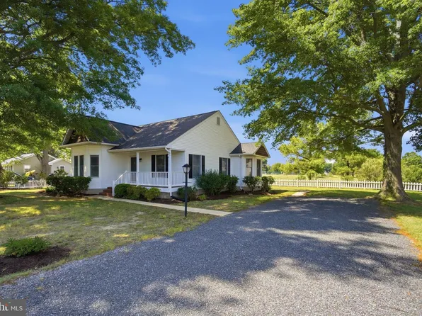 105 E Pier St, Oxford, MD 21654